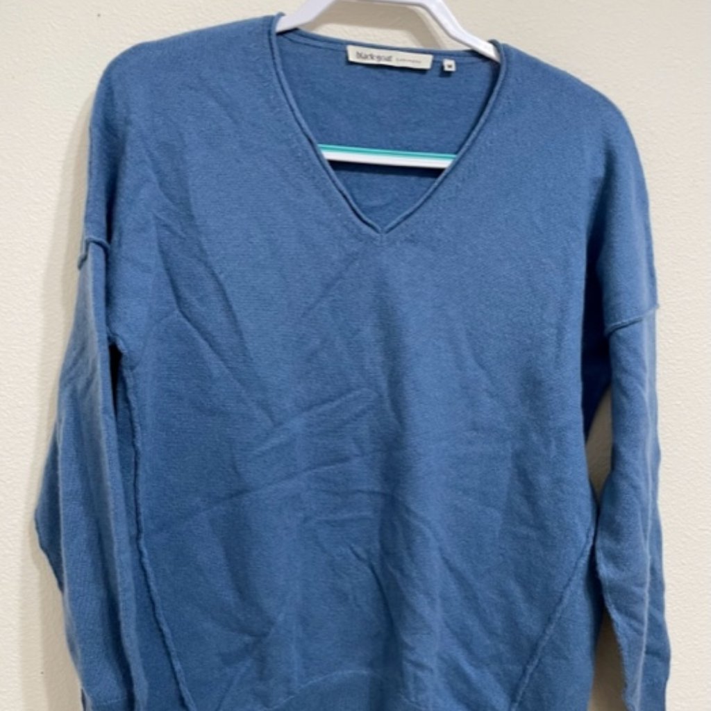 Cashmere Sweater M V Neck Nwot Goat Blue Lightweight Washable Sustainable Fibre